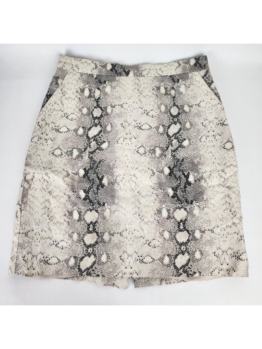 Gianni Bini Snakeskin Print Pencil Skirt Size 4 Lined Pockets Black White